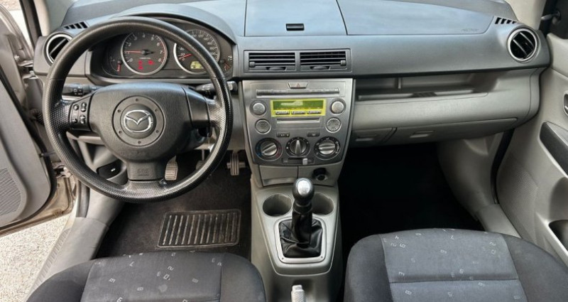 Mazda Mazda 2 1.25 Elegance 97 500 Kms 2004 - photo n°4 Mazda Mazda 2 1.25 Elegance 97 500 Kms  occasion à SAINT MARTIN D'HERES - photo n°4