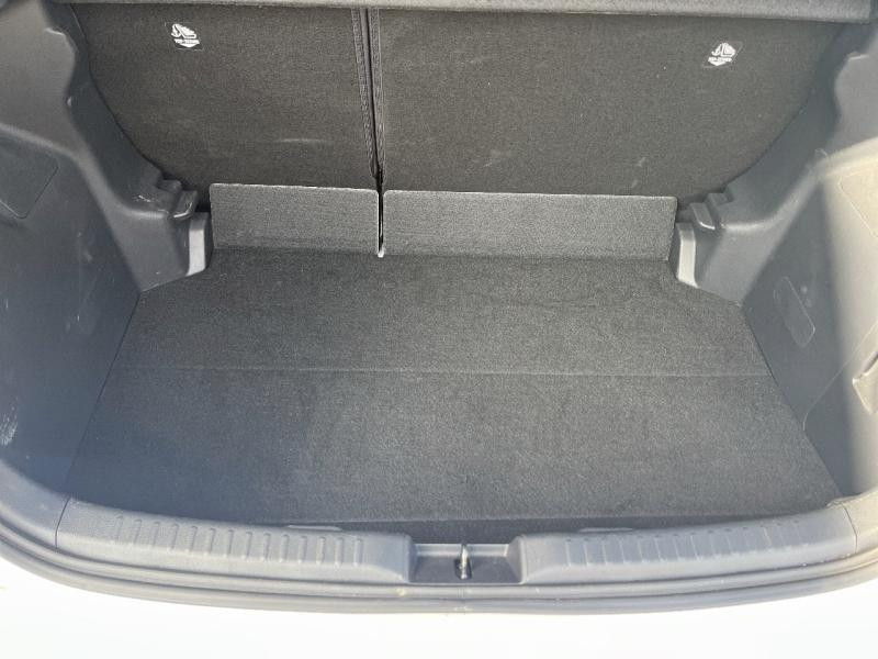 Mazda Mazda 2 1.5 Hybrid 116ch Pure 2023 - photo n°8 Mazda Mazda 2 1.5 Hybrid 116ch Pure  occasion à Saint-Brieuc - photo n°8