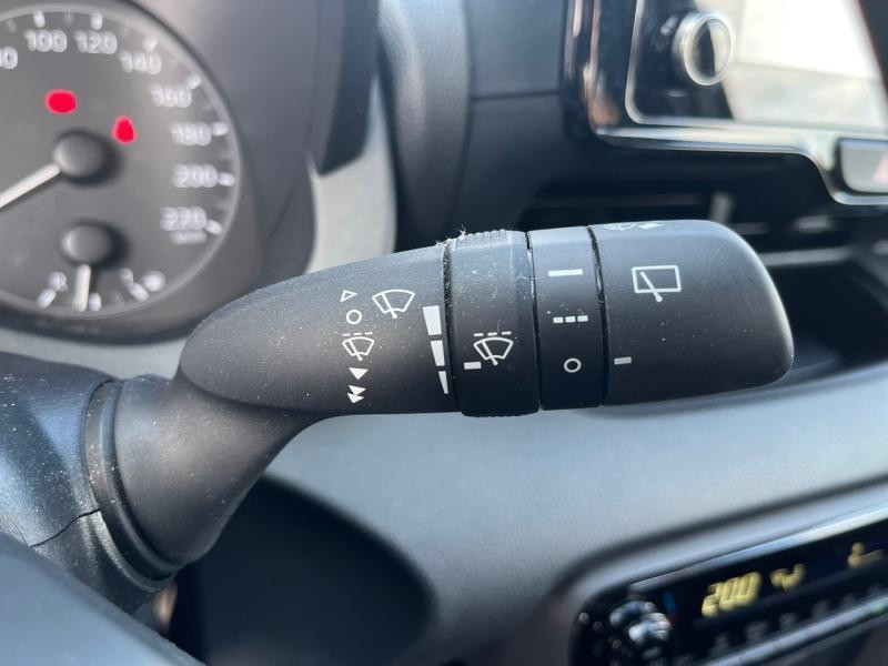 Mazda Mazda 2 1.5 Hybrid 116ch Pure 2023 - photo n°18 Mazda Mazda 2 1.5 Hybrid 116ch Pure  occasion à Saint-Brieuc - photo n°18