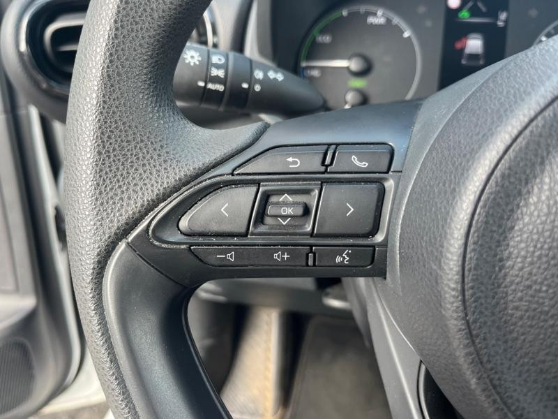 Mazda Mazda 2 1.5 Hybrid 116ch Pure 2023 - photo n°16 Mazda Mazda 2 1.5 Hybrid 116ch Pure  occasion à Saint-Brieuc - photo n°16