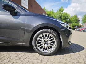 Mazda Mazda 2 1.5L SKYACTIV-G M Hybrid 90ch BVM  occasion  Beaupuy - photo n6