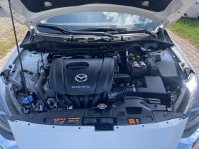 Mazda Mazda 2 1.5L SKYACTIV-G M Hybrid 90ch BVM  occasion  Beaupuy - photo n9