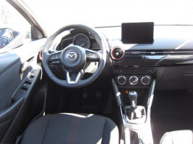 Mazda Mazda 2 1.5L SKYACTIV-G M Hybrid 90ch BVM  occasion  Beaupuy - photo n2