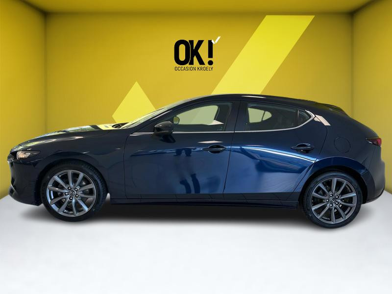 Mazda Mazda 3 122ch 2.0 122 Exclusive GPS Caméra Bluetooth Sièges chau 2019 - photo n°2 Mazda Mazda 3 122ch 2.0 122 Exclusive GPS Caméra Bluetooth Sièges chau  occasion à STRASBOURG - photo n°2