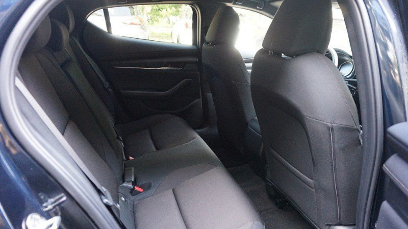 Mazda Mazda 3 2.0L e-SKYACTIV-G M Hybrid 150 ch BVM  occasion  Beaupuy - photo n3