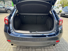 Mazda Mazda 3 2.0L SKYACTIV-G 120 ch  occasion  Beaupuy - photo n9