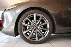 Mazda Mazda 3 2.0L SKYACTIV-G 122 ch BVA  occasion  Beaupuy - photo n6