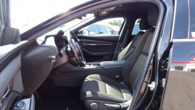 Mazda Mazda 3 2.0L SKYACTIV-G 122 ch BVA  occasion  Beaupuy - photo n6