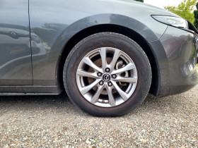 Mazda Mazda 3 2.0L SKYACTIV-G 122 ch BVM  occasion  Beaupuy - photo n8