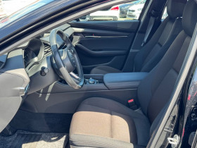 Mazda Mazda 3 2.0L SKYACTIV-G 122 ch BVM  occasion  Beaupuy - photo n5
