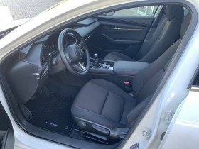 Mazda Mazda 3 2.0L SKYACTIV-G M Hybrid 122 ch BVM  occasion  Beaupuy - photo n7