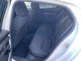 Mazda Mazda 3 2.0L SKYACTIV-G M Hybrid 122 ch BVM  occasion  Beaupuy - photo n8