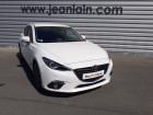 Mazda Mazda 3 occasion Blanc année 2018 boite Manuelle Annonce Mazda Mazda 3 occasion Diesel Mazda3 1.5L SKYACTIV-D 105 ch Dynamique 5p à La Motte-Servolex