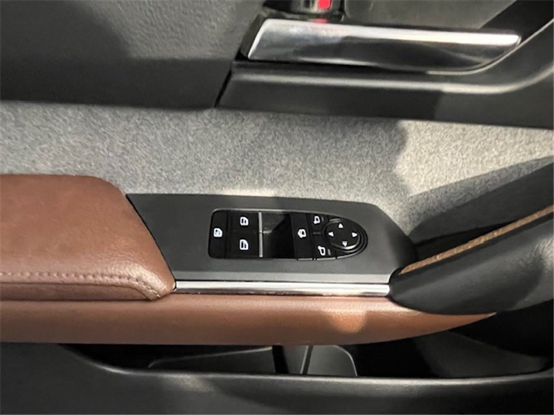 Mazda MX-30 E-SKYACTIV 145 CH Industrial Vintage  occasion &agrave; LABEGE CEDEX - photo n&deg;10