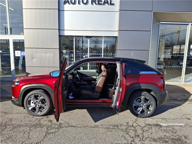 Mazda MX-30 E-SKYACTIV 145 CH Makoto Industrial Vintage  occasion � Toulouse - photo n�10