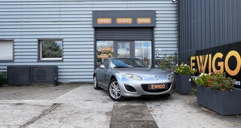 Mazda MX-5 ROADSTER 1.8 MZR 125ch ELEGANCE Sièges Chauffants 2010 - photo n°5 Mazda MX-5 ROADSTER 1.8 MZR 125ch ELEGANCE Sièges Chauffants  occasion à Saint-Priest - photo n°5