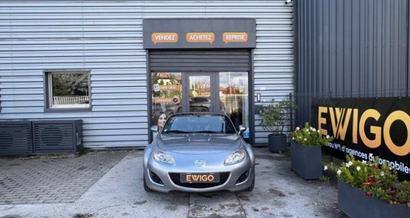 Mazda MX-5 ROADSTER 1.8 MZR 125ch ELEGANCE Sièges Chauffants 2010 - photo n°4 Mazda MX-5 ROADSTER 1.8 MZR 125ch ELEGANCE Sièges Chauffants  occasion à Saint-Priest - photo n°4