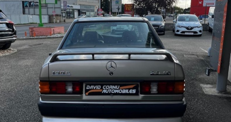 Mercedes 190 E 2.3 - W 201 BERLINE . 1988 - photo n°6 Mercedes 190 E 2.3 - W 201 BERLINE .  occasion à MACON - photo n°6