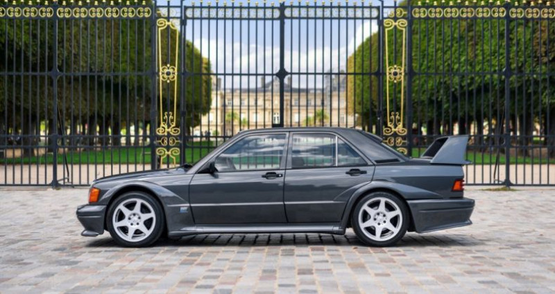 Mercedes 190 E 2.5-16 Evolution II *Legendary car*  occasion à PARIS - photo n°2
