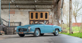 Mercedes 190 , garage TOP CLASSICS  SAINT LAURENT DU VAR