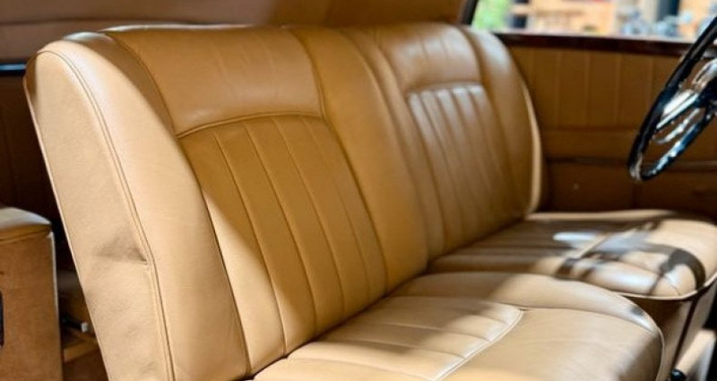 Mercedes 220 benz ( w187 ) cabriolet type a  occasion &agrave; Les Alluets Le Roi - photo n&deg;7