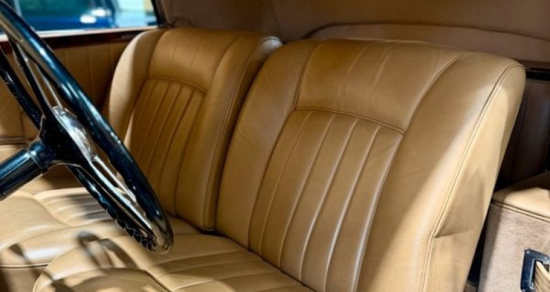 Mercedes 220 benz ( w187 ) cabriolet type a  occasion &agrave; Les Alluets Le Roi - photo n&deg;4