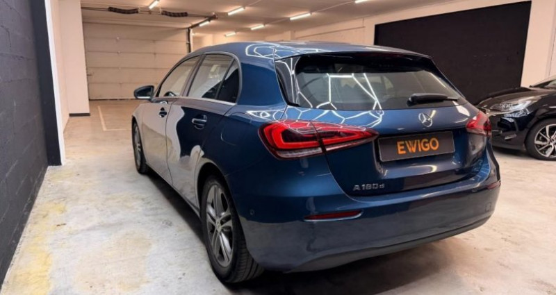 Mercedes Classe A 180 1.5 180 D 115 BUSINESS LINE CAMERA DE RECUL FULL LED 2019 - photo n°4 Mercedes Classe A 180 1.5 180 D 115 BUSINESS LINE CAMERA DE RECUL FULL LED  occasion à Brignais - photo n°4