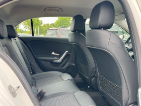 Mercedes Classe A 180 180 d BVA  occasion  Beaupuy - photo n7