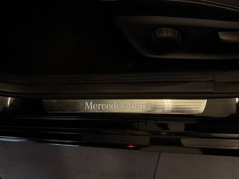 Mercedes Classe A 180 180 d Sport Edition 2018 - photo n°11 Mercedes Classe A 180 180 d Sport Edition  occasion à Brive-la-Gaillarde - photo n°11