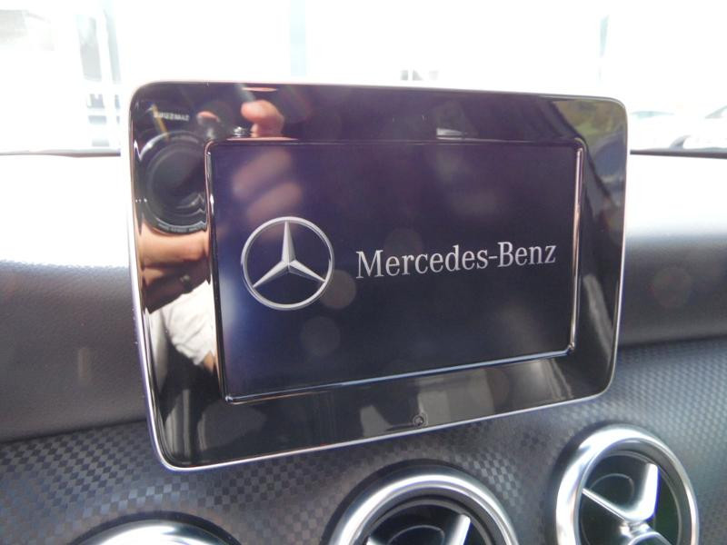 Mercedes Classe A 180 180 Sensation 7G-DCT  occasion à Aurillac - photo n°11