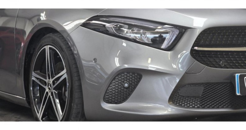 Mercedes Classe A 180 A180D 180 d A180 7G-DCT 5P PROGRESSIVE LINE / SIEGES SPORT C 2019 - photo n°6 Mercedes Classe A 180 A180D 180 d A180 7G-DCT 5P PROGRESSIVE LINE / SIEGES SPORT C  occasion à SAINT LAURENT DU VAR - photo n°6
