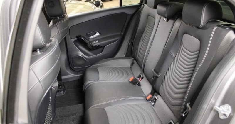 Mercedes Classe A 180 IV 180 D BUSINESS LINE 7G-DCT 2019 - photo n°7 Mercedes Classe A 180 IV 180 D BUSINESS LINE 7G-DCT  occasion à Mouvaux - photo n°7
