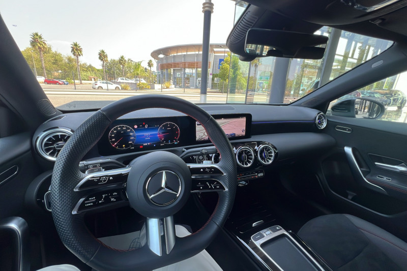 Mercedes Classe A 200   occasion  Roquebrune-sur-Argens - photo n9