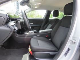 Mercedes Classe A 200 200 d BVA  occasion  Beaupuy - photo n8