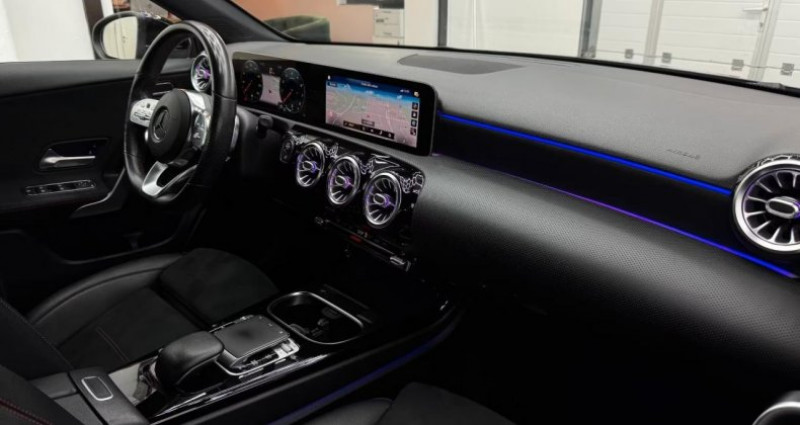 Mercedes Classe A 200 Berline 200 - BV 7G-DCT 4P - BM 177 AMG Line PHASE 1 2018 - photo n°7 Mercedes Classe A 200 Berline 200 - BV 7G-DCT 4P - BM 177 AMG Line PHASE 1  occasion à Ozoir-la-Ferrière - photo n°7