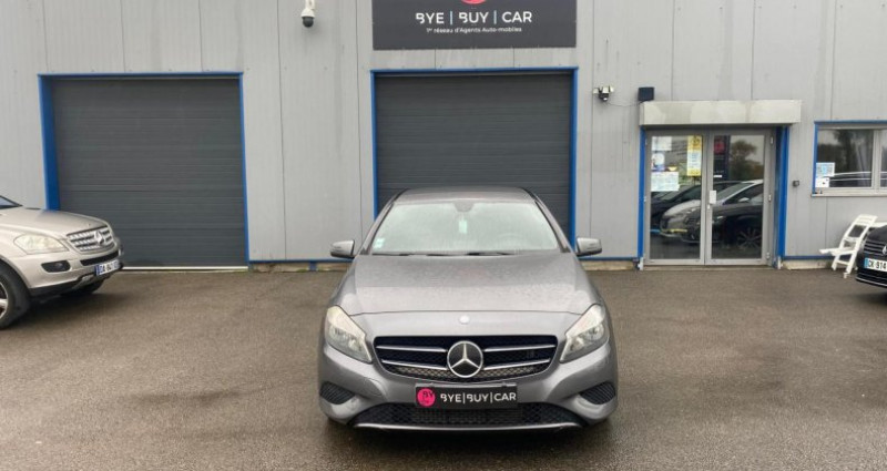 Mercedes Classe A 220 - 220 CDI BVA inspiration 170ch a220 GARANTIE 12mois 2013 - photo n°2 Mercedes Classe A 220 - 220 CDI BVA inspiration 170ch a220 GARANTIE 12mois  occasion à Crottet - photo n°2