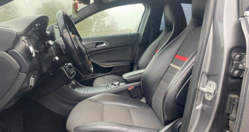 Mercedes Classe A 220 - 220 CDI BVA inspiration 170ch a220 GARANTIE 12mois 2013 - photo n°7 Mercedes Classe A 220 - 220 CDI BVA inspiration 170ch a220 GARANTIE 12mois  occasion à Crottet - photo n°7