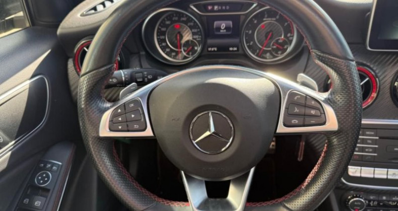 Mercedes Classe A 2.0 45 380CH AMG 4MATIC BVA TOIT OUVRANT- ENTRETIENS DISQUE  2015 - photo n°4 Mercedes Classe A 2.0 45 380CH AMG 4MATIC BVA TOIT OUVRANT- ENTRETIENS DISQUE   occasion à AMPUIS - photo n°4