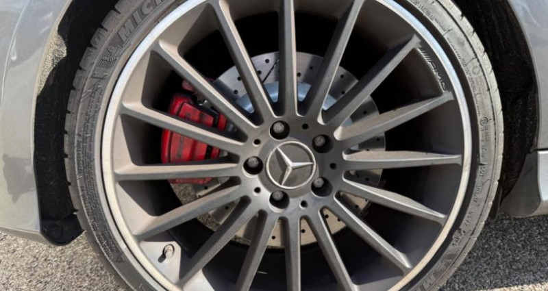 Mercedes Classe A 2.0 45 380CH AMG 4MATIC BVA TOIT OUVRANT- ENTRETIENS DISQUE  2015 - photo n°6 Mercedes Classe A 2.0 45 380CH AMG 4MATIC BVA TOIT OUVRANT- ENTRETIENS DISQUE   occasion à AMPUIS - photo n°6