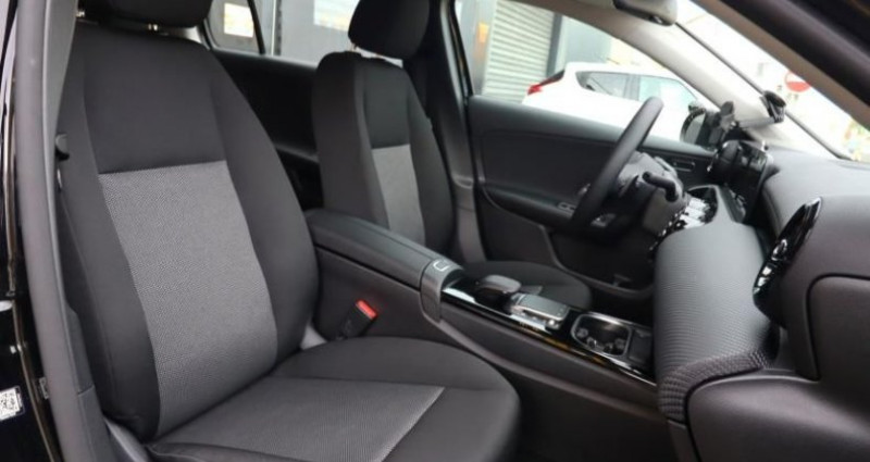 Mercedes Classe A 250 E 1.3 218 CH PHEV HYBRID BUSINESS LINE 8G-DCT BVA GARANT 2021 - photo n°7 Mercedes Classe A 250 E 1.3 218 CH PHEV HYBRID BUSINESS LINE 8G-DCT BVA GARANT  occasion à Bourgoin-Jallieu - photo n°7