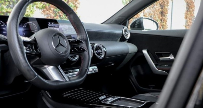 Mercedes Classe A 250 e 163+109ch AMG Line 8G-DCT 2024 - photo n°4 Mercedes Classe A 250 e 163+109ch AMG Line 8G-DCT  occasion à MONACO - photo n°4