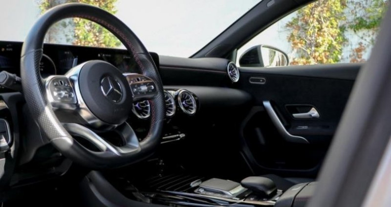 Mercedes Classe A 35 AMG 306ch 4Matic 7G-DCT Speedshift 19cv 2021 - photo n°4 Mercedes Classe A 35 AMG 306ch 4Matic 7G-DCT Speedshift 19cv  occasion à MONACO - photo n°4