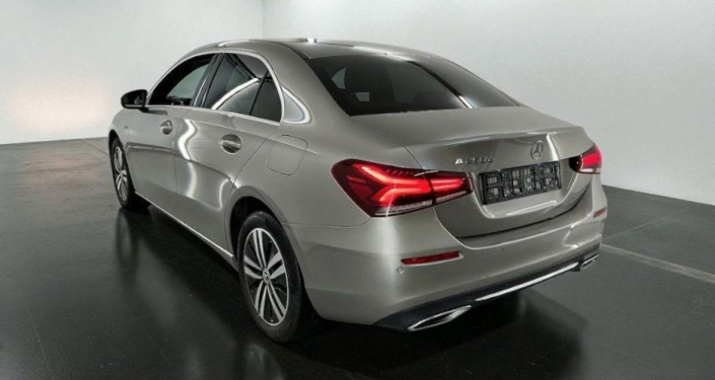 Mercedes Classe A BERLINE 250 E 160 102CH STLYLE LINE 8G-DCT 8CV 2020 - photo n°2 Mercedes Classe A BERLINE 250 E 160 102CH STLYLE LINE 8G-DCT 8CV  occasion à Mouvaux - photo n°2