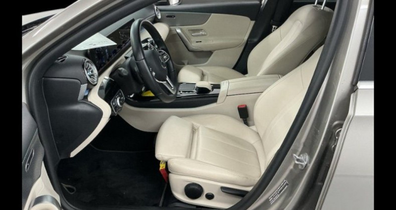 Mercedes Classe A BERLINE 250 E 160 102CH STLYLE LINE 8G-DCT 8CV 2020 - photo n°4 Mercedes Classe A BERLINE 250 E 160 102CH STLYLE LINE 8G-DCT 8CV  occasion à Mouvaux - photo n°4