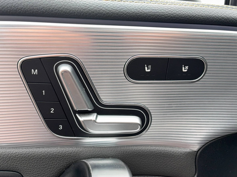 Mercedes Classe A Classe A 45 S Mercedes-AMG 8G-DCT Speedshift AMG 4Matic+  5p 2019 - photo n°13 Mercedes Classe A Classe A 45 S Mercedes-AMG 8G-DCT Speedshift AMG 4Matic+  5p  occasion à Libourne - photo n°13