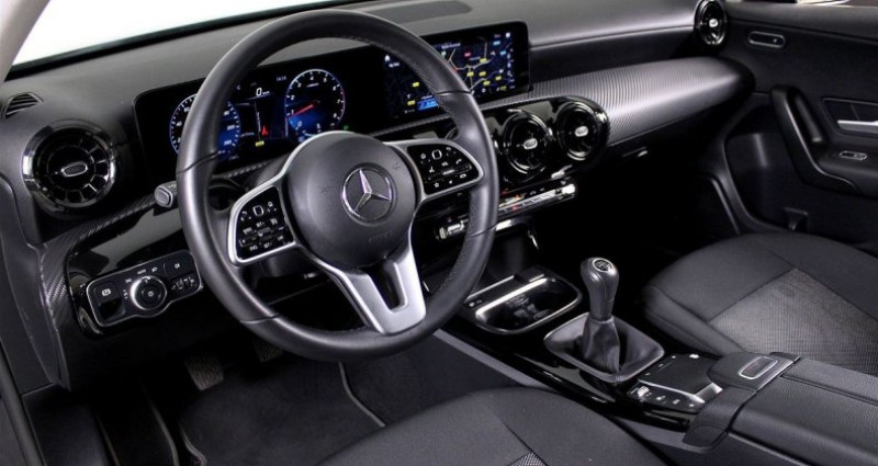 Mercedes Classe A IV 160 109CH BUSINESS LINE ESSENCE 2021 - photo n°2 Mercedes Classe A IV 160 109CH BUSINESS LINE ESSENCE  occasion à Mouvaux - photo n°2