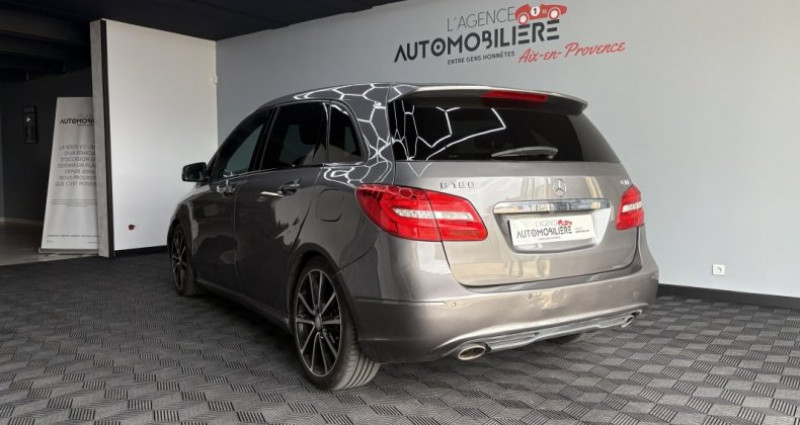 Mercedes Classe B 180 1.8 180 CDI Finition Sport 109 CV 2012 - photo n°5 Mercedes Classe B 180 1.8 180 CDI Finition Sport 109 CV  occasion à Venelles - photo n°5
