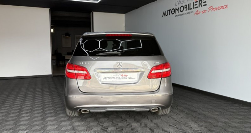 Mercedes Classe B 180 1.8 180 CDI Finition Sport 109 CV 2012 - photo n°4 Mercedes Classe B 180 1.8 180 CDI Finition Sport 109 CV  occasion à Venelles - photo n°4