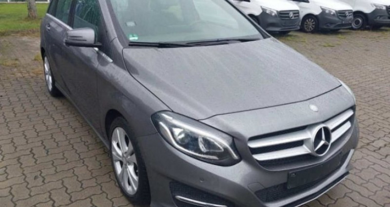 Mercedes Classe B 180 180 122 ch 7-G DCT Urban 2017 - photo n°2 Mercedes Classe B 180 180 122 ch 7-G DCT Urban  occasion à MERTZWILLER - photo n°2