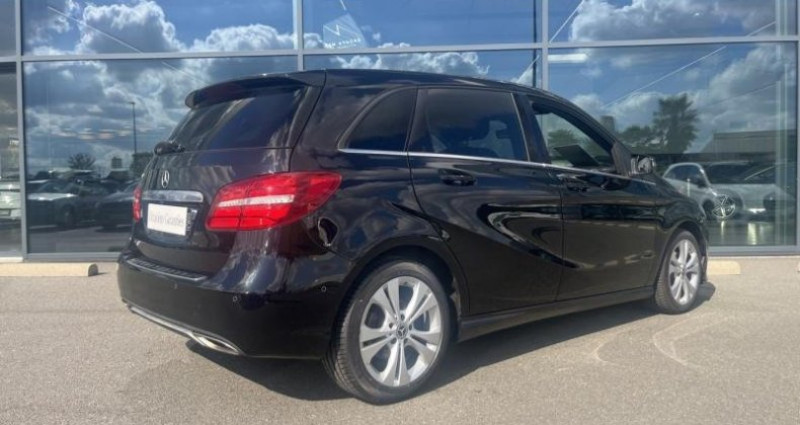 Mercedes Classe B 180 180 122ch Business Executive Edition 7G-DCT 2018 - photo n°4 Mercedes Classe B 180 180 122ch Business Executive Edition 7G-DCT  occasion à Fontenay Sur Eure - photo n°4